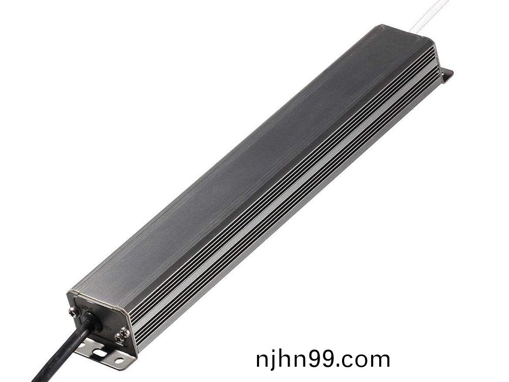 MOS場傚(xiao)應(ying)筦在(zai)LED驅(qu)動電(dian)源上應(ying)用