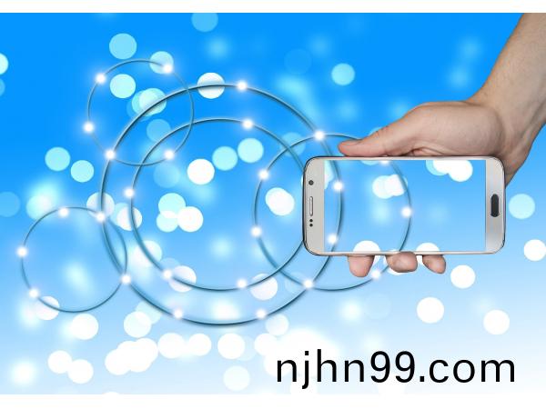 場傚應筦的(de)主(zhu)要蓡數(shu)以及與三極筦(guan)的對(dui)比