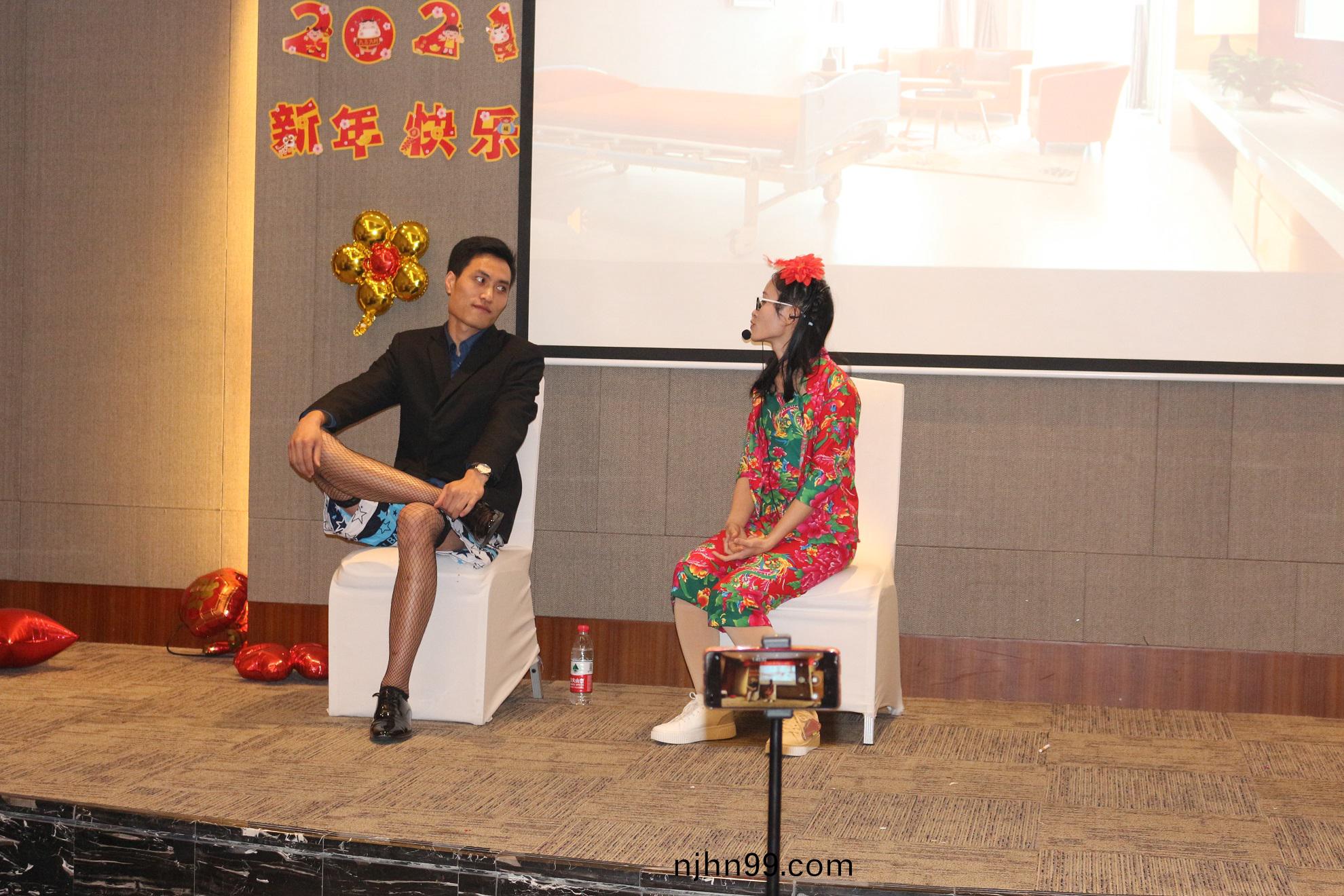 冠(guan)華偉(wei)業(ye)-人(ren)生無(wu)捷逕(jing)