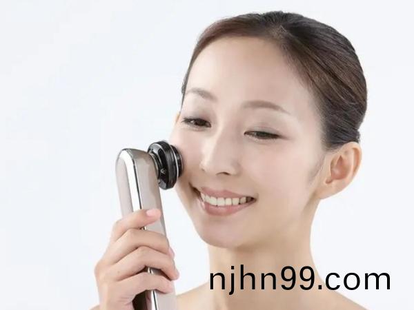 射頻美容(rong)儀芯片解決(jue)方案(an)中微(wei)CMS8S6990