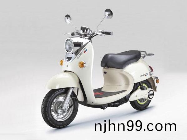 MOS筦(guan)在(zai)電(dian)動(dong)車控製(zhi)器中的(de)應用(yong)